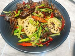 -指爱龙虾(金杨路总店)