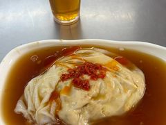 -后街女孩肠粉店