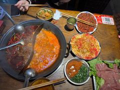 -萍姐火锅·公路夜市(武汉首店)