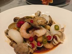 -艳阳天·非遗楚菜(武汉客厅店)