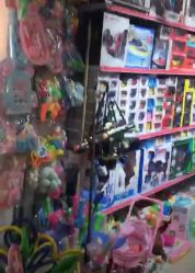 -新奇玩具工厂店