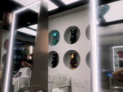 -PE SALON