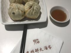 蟹粉生煎-光明邨大酒家(淮海路店)