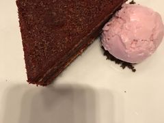 -WOLFGANG PUCK KITCHEN & BAR(迪士尼小镇店)