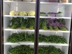 自助取餐区-费大厨辣椒炒肉(万家丽一店)