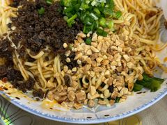 荤然面-何氏筠连水粉(明伦堂店)