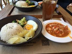 -海盗虾饭·剥好的小龙虾饭(SOHO尚都店)