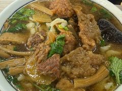 -赵氏牛肉罩火烧