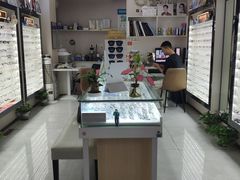 -创视镜匠眼镜管家(太升南路店)