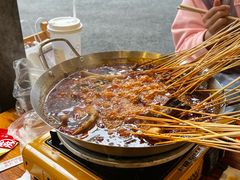 -拈签一笑黄牛肉辣卤串串
