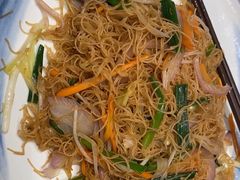 -龙悦湾酒家·八阵鱼生·渔人码头店