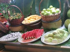 -松山湖凯悦酒店·Café自助餐厅·周末火舞秀表演