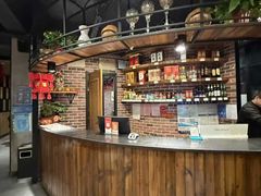 -小三峡食府(西五路店)