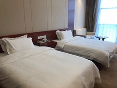 -兴芮温泉度假区