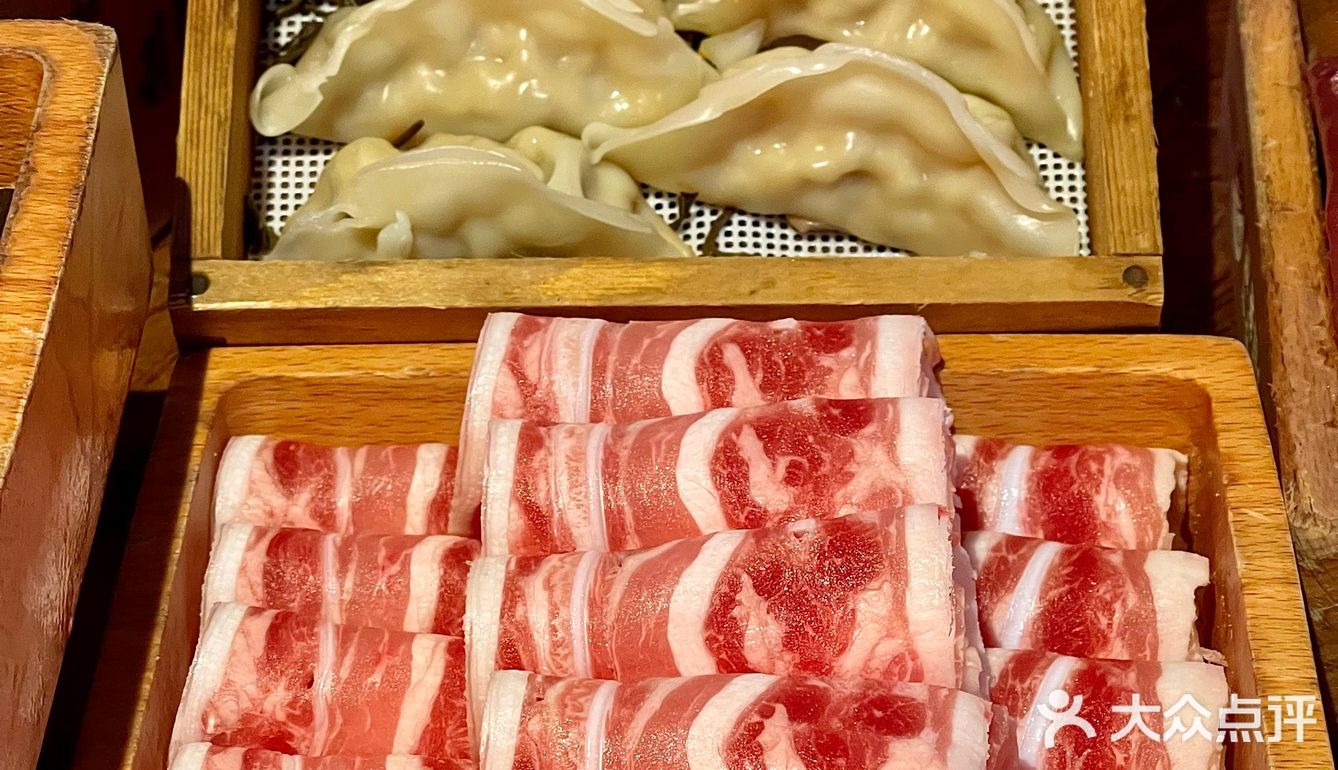 京城40°高温蒸烤也要吃重庆火锅！