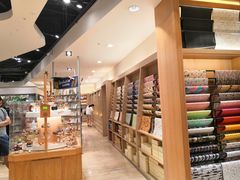 -诚品(信义店)