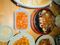 -蜜桃餐厅·伴山(湖滨商业街店)