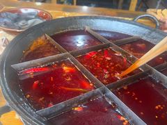 -正南齊北重庆老火锅(光华村直营店)