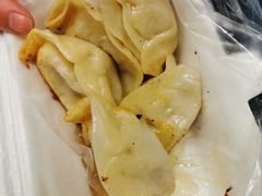 -黄阿姨锅贴大王(万航渡路店)