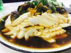 皮蛋豆腐-虾弄弄海派小龙虾·牛羊蝎子火锅