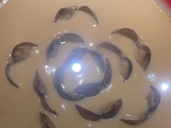 -侬佳蒸菜馆(听潮店)