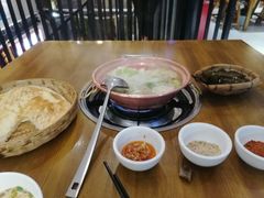 -阿婆情腊排骨火锅(饮玉巷店)