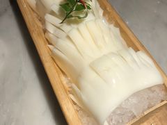 -尚尚仙·酸汤猪手·猪肚鸡火锅(华联万柳购物中心店)