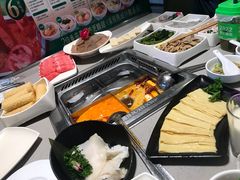 -海底捞火锅(关山保利店)