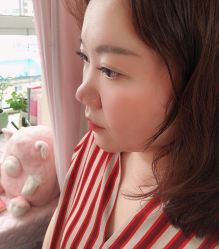 -爱美睫美甲会馆