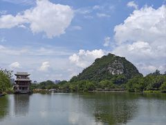 -星湖旅游景区七星岩