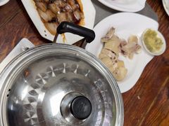 -广宁炭炉鸡煲·富临门饭店