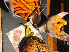 -FAT COW(虹梅路店)