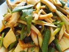 -瑞杰烧烤店·24小时营业(山东路店)