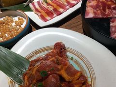 -明洞阿姨·韩式酱蟹烤肉·创意料理(三元桥店)