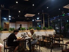 大堂-凤兴鸡煲(宝安海雅店)