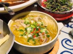 -卢大鲜鱼头捞饭(美利广场店)