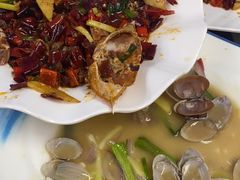 -范饭椰林川湘味海鲜·椰子鸡(三亚湾椰梦长廊店)