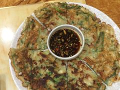 -牛信亭韩国料理·炭火烤肉(紫藤路店)