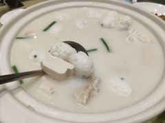 -刘胖子家常菜·蹄花焖藕(中南店)
