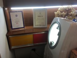 -净颜专业祛斑祛痘