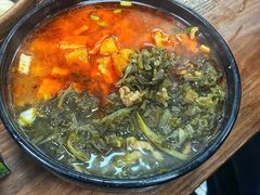 辣酱雪菜肉丝双浇面-万寿斋(山阴路店)