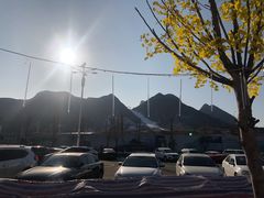 -荣盛康旅野三坡滑雪场