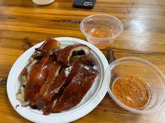 -四更周店烤乳猪