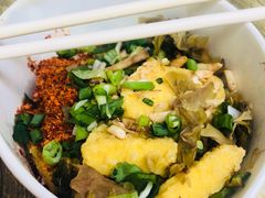 -黄妈伤心凉粉总店(名店街店)