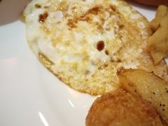 煎蛋-牡丹国际大酒店-港式茶餐厅
