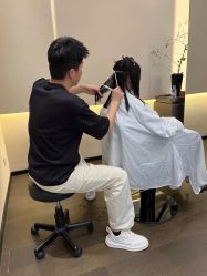 点击看大图 -悦Salon发型设计