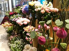 -谷莠子花艺·气球派对·绿植造景·花艺沙龙(金光华广场店)