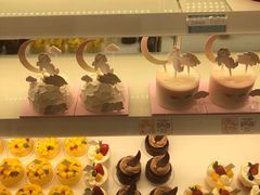 -好利来(高新枫叶广场店)