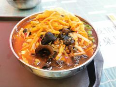 -红鼻子桂林米粉(金唐新光界店)