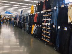 -迪卡侬(西华店)